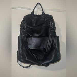 USEFUL AND CHIC BLACK VEGAN LEATHER MIKI BACKPACK